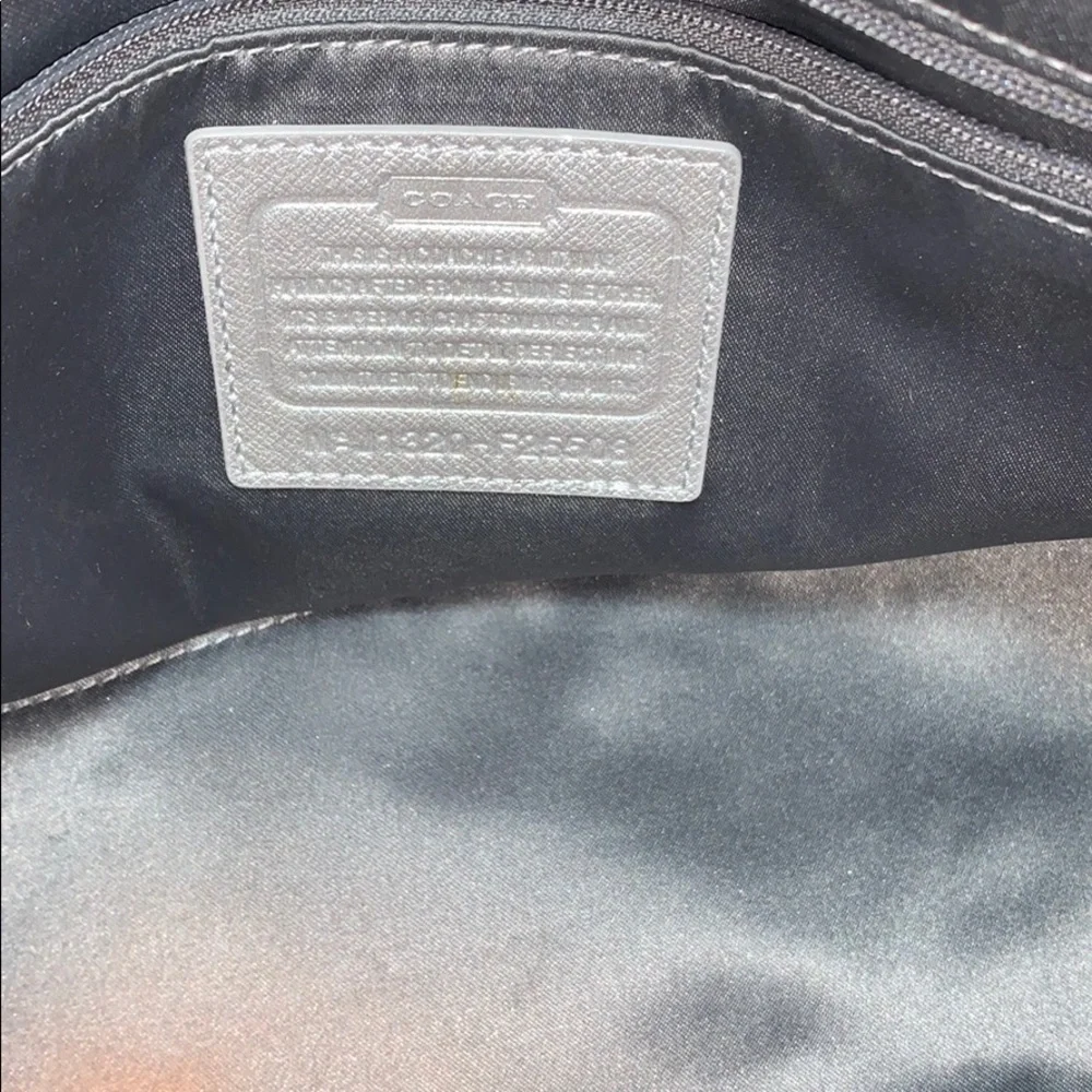 Coach Silver Metallic leather shoulder/satchel bag